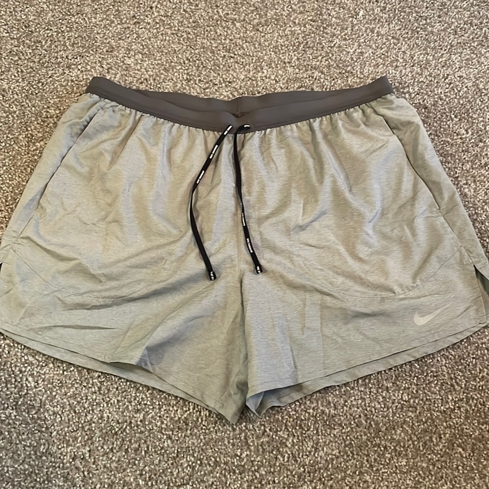 Nike Mens Flex Stride Shorts 5”Inseam